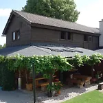 Pod Lípou Inn Dolní Brusnice