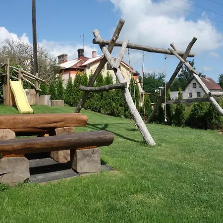 Pod Lipou Mini-hôtel Dolní Brusnice