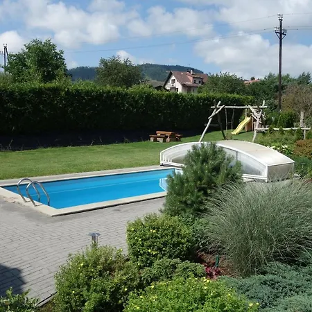 Pod Lipou * Dolní Brusnice