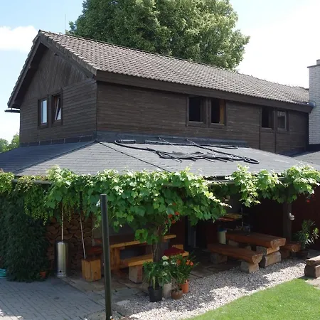 Pod Lipou Mini-hôtel Dolní Brusnice