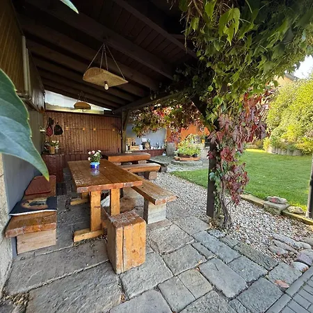 Pod Lipou * Dolní Brusnice