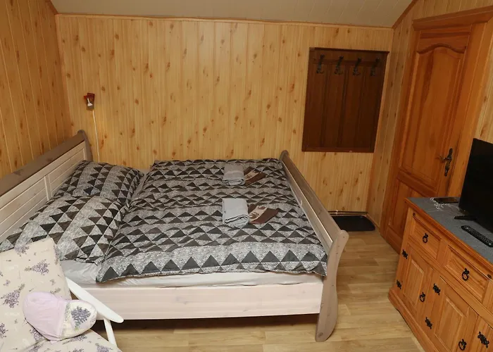 Pod Lipou Dolni Brusnice